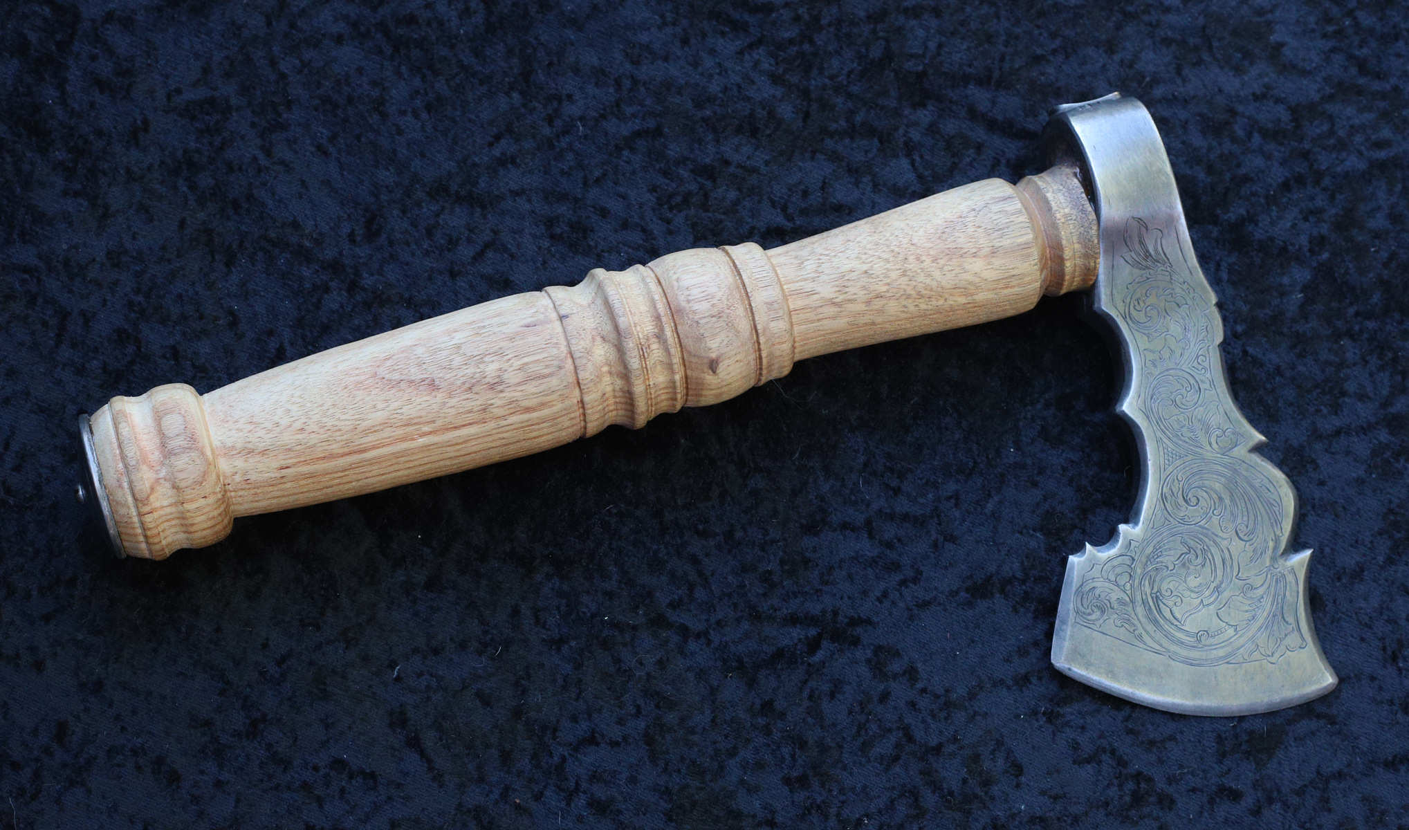 2946D Handforged Engrave Hatchet (1)