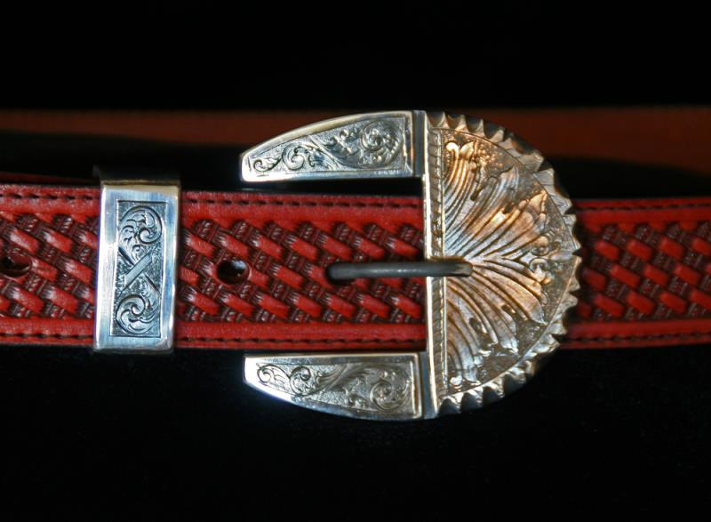 Leaf Buckle